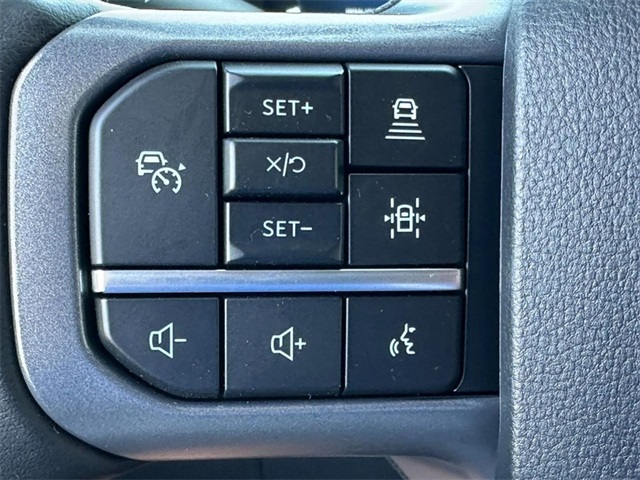 2025 Ford F-150 XLT photo 10