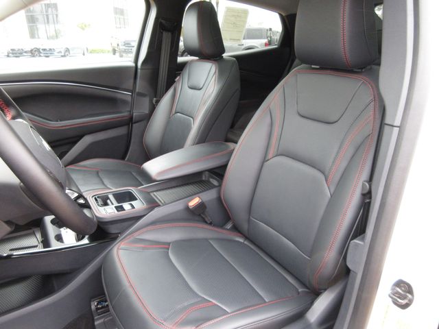 2025 Ford Mustang Mach-E Premium photo 10