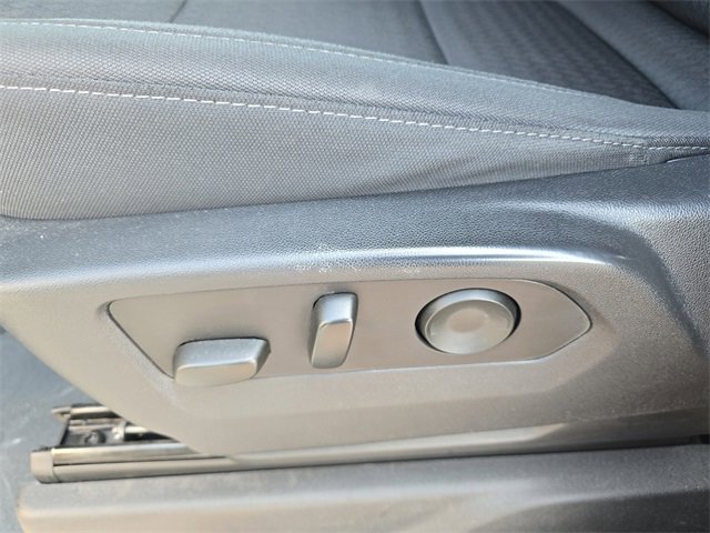 2023 Chevrolet Silverado photo 26