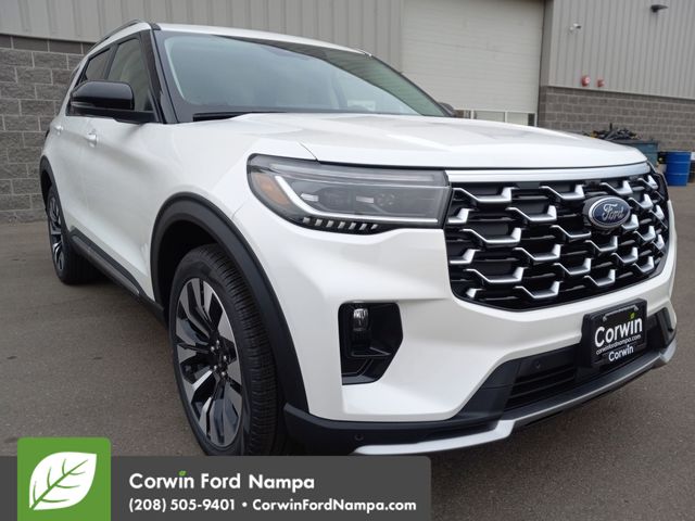 2026 Ford Explorer Platinum's photo