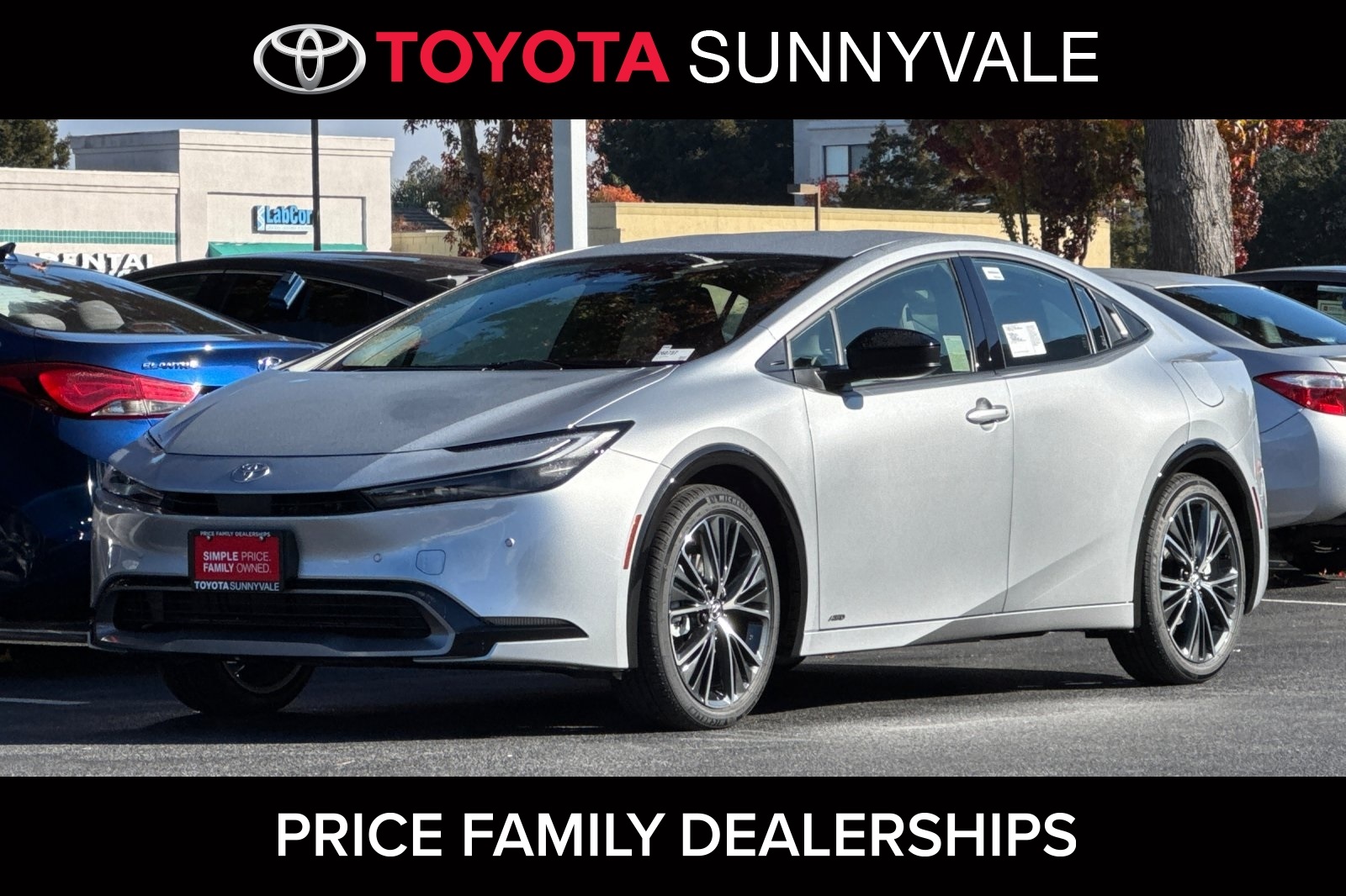 2026 Toyota Prius XLE's photo