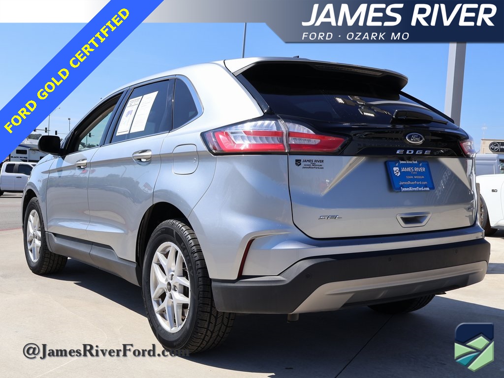 2024 Ford Edge SEL photo 3