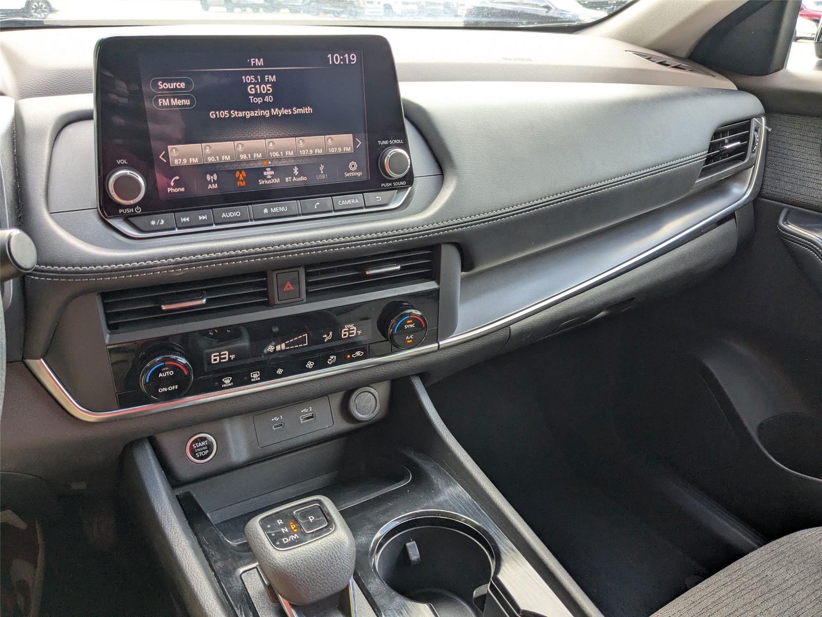 2023 Nissan Rogue SV photo 21