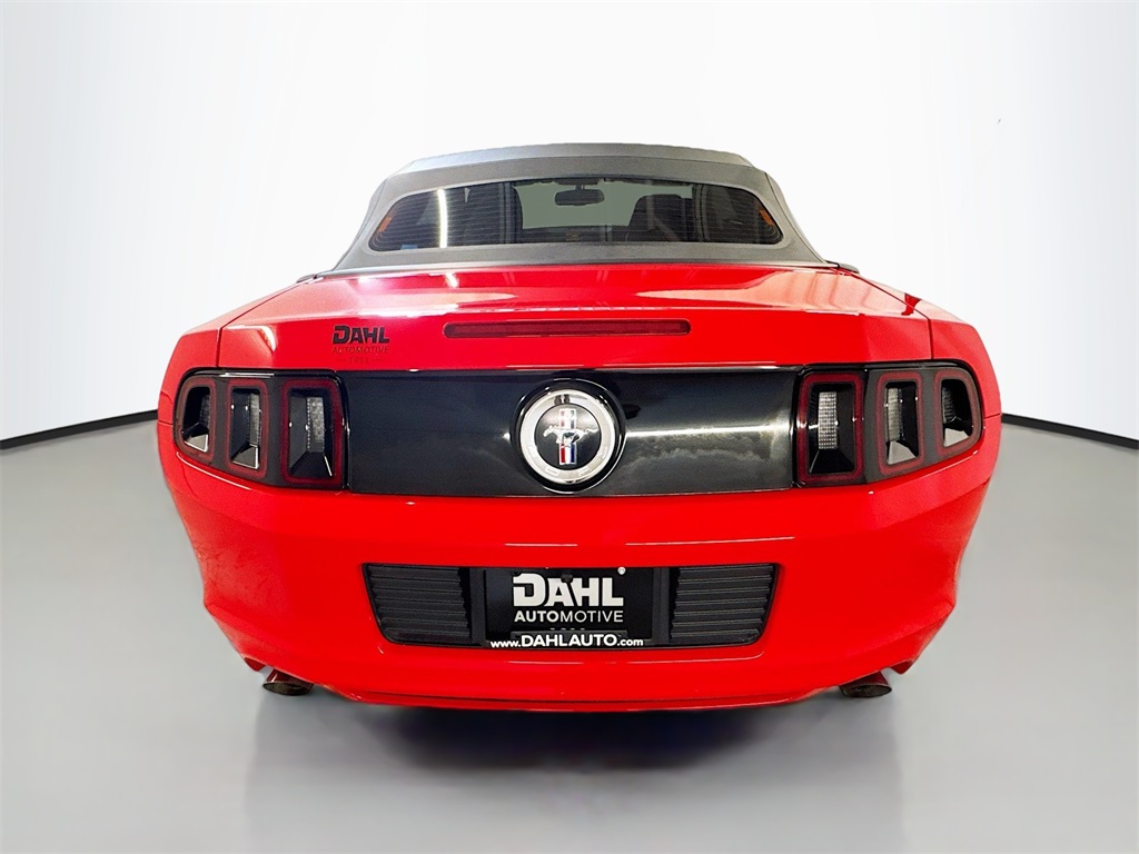 2014 Ford Mustang V6 photo 5