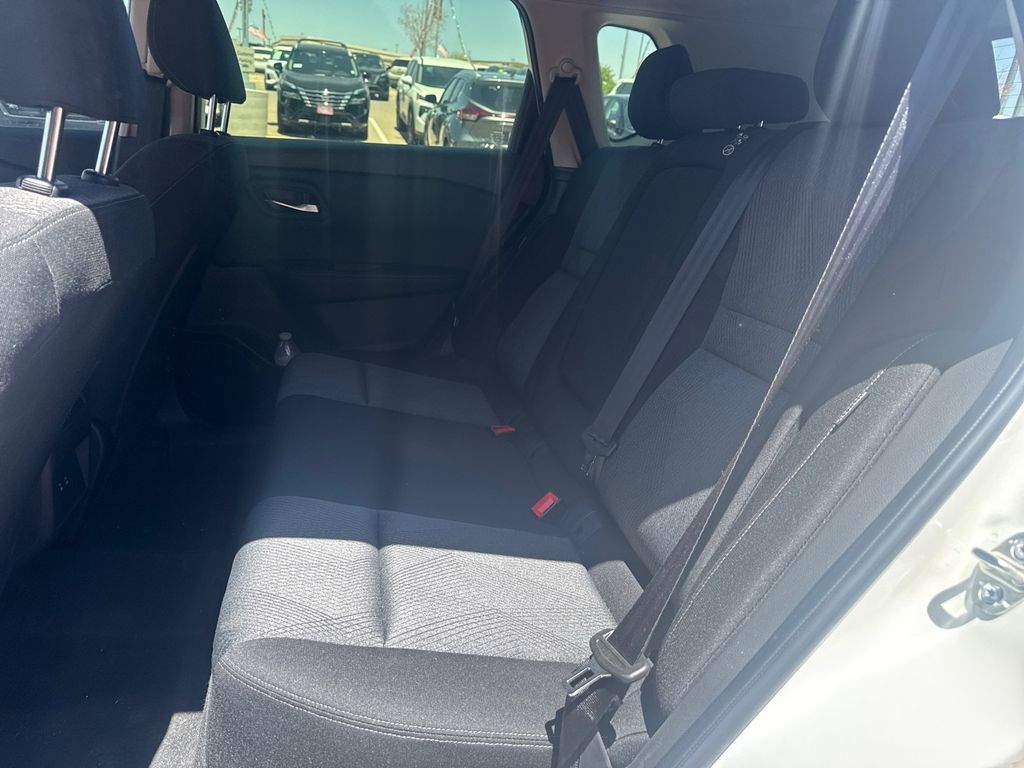 2024 Nissan Rogue SV photo 27