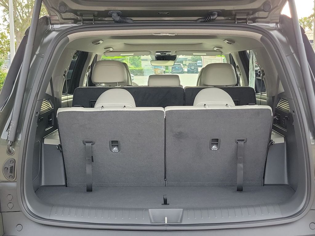 2024 Hyundai Santa Fe Limited photo 14