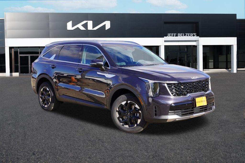 2026 Kia Sorento S's photo