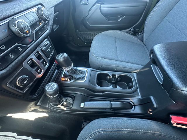 2024 Jeep Wrangler Sport S photo 21