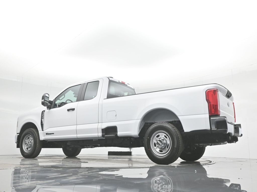 2024 Ford F-350 Super Duty XL