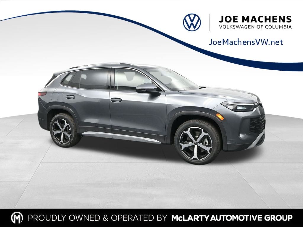 2025 Volkswagen Tiguan SE's photo