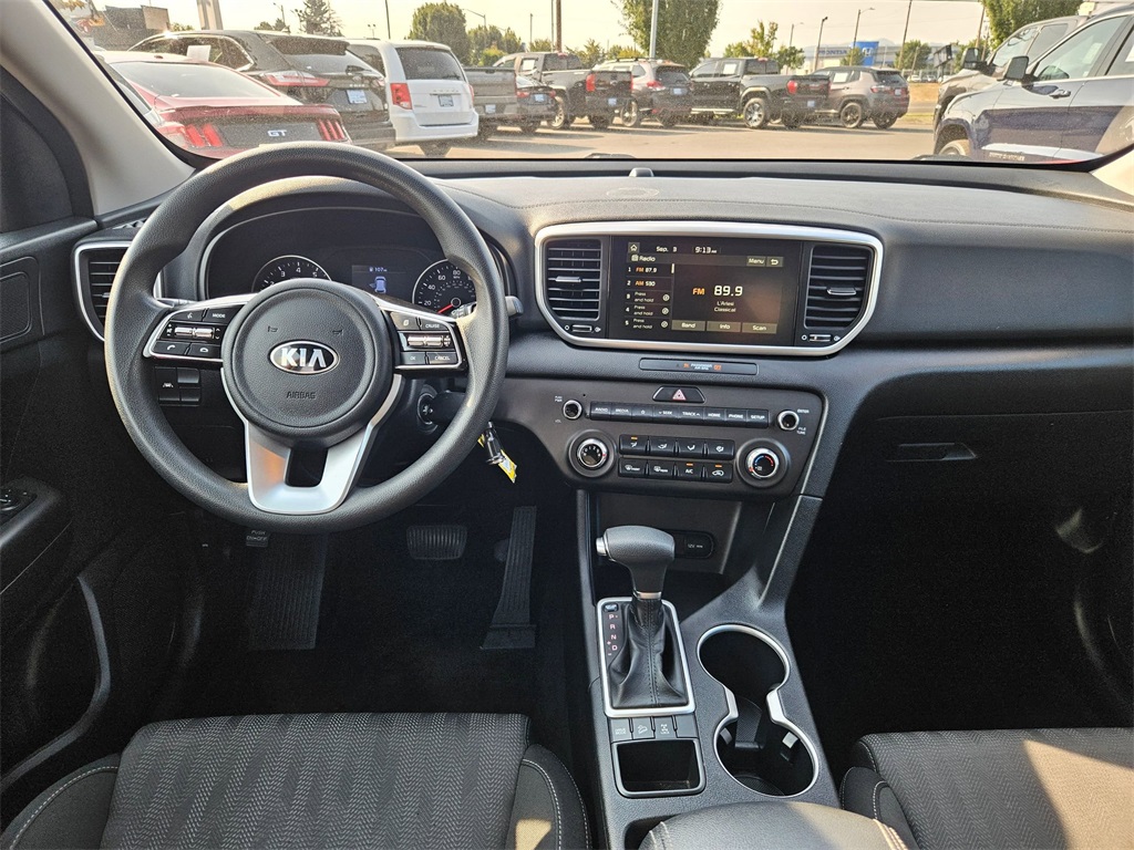 2022 Kia Sportage LX photo 22