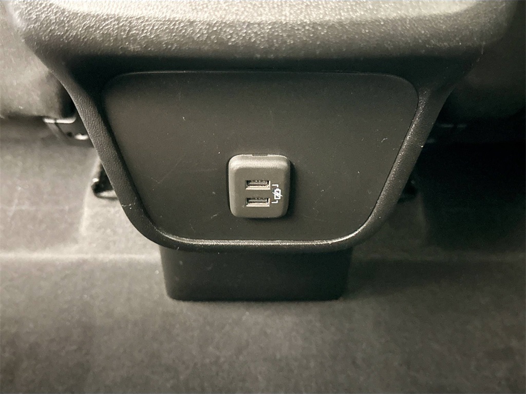 2019 Chevrolet Equinox LT photo 16