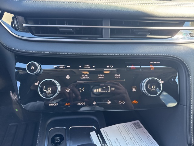 2026 Infiniti QX60 Pure photo 14