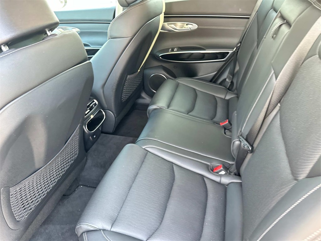 2025 Genesis GV70 2.5T photo 14