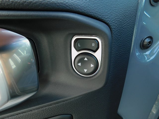 2025 Jeep Wrangler Rubicon photo 23
