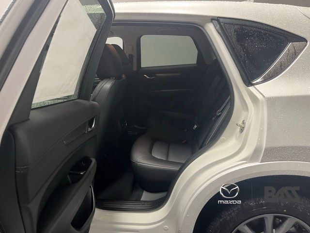 2025 Mazda CX-5 2.5 Select photo 21