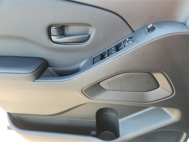 2026 Nissan Frontier Crew Cab SV photo 19