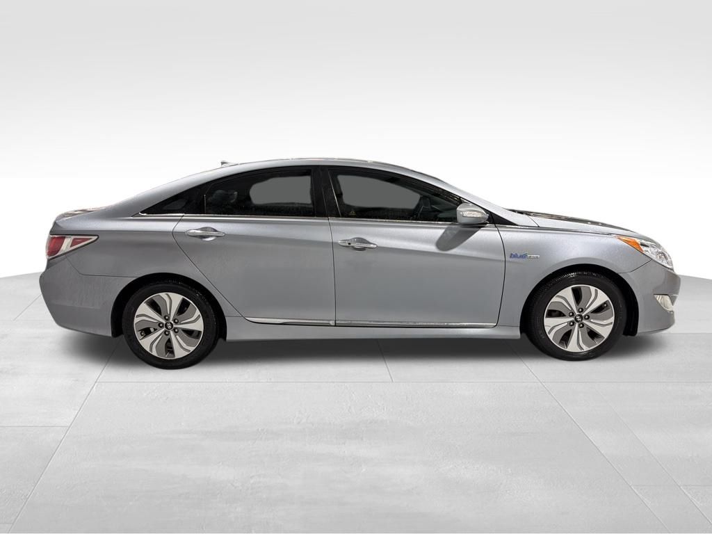 2015 Hyundai Sonata Hybrid Limited photo 4
