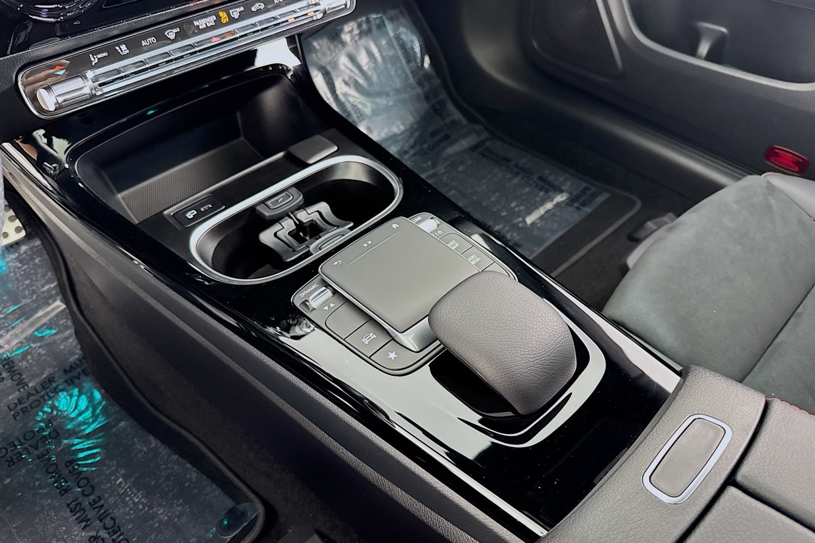 2023 Mercedes Benz CLA 250 photo 5