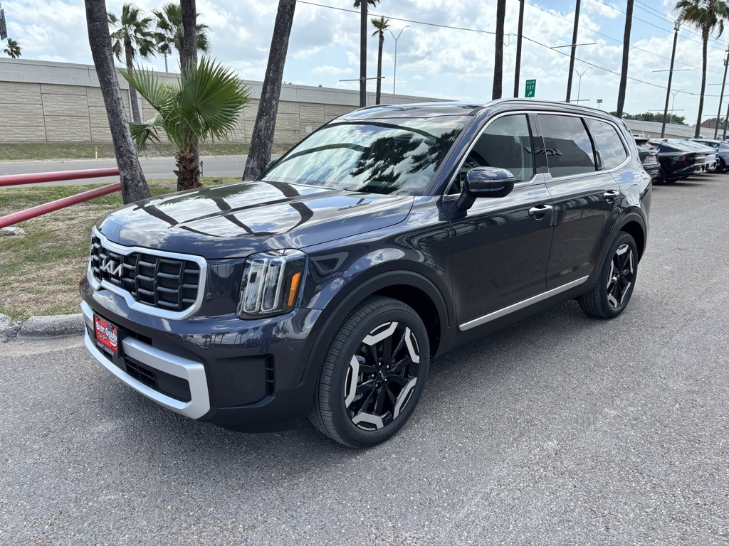 2025 Kia Telluride S photo 3