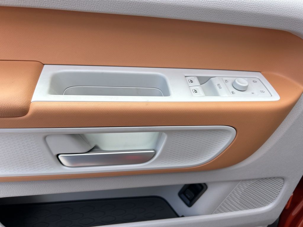 2025 Volkswagen ID. Buzz photo 10