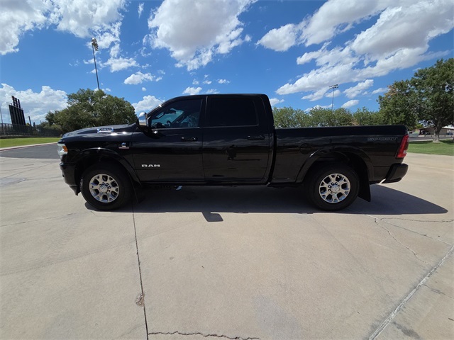 2019 Ram 2500 Laramie photo 5