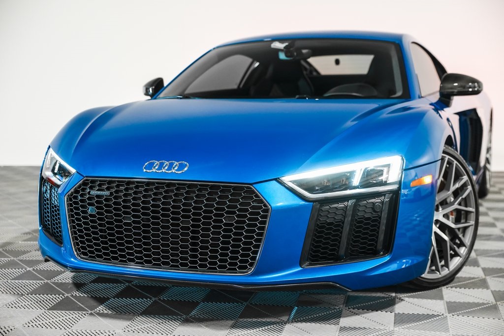 2017 Audi R8 V10 Plus Coupe photo 10