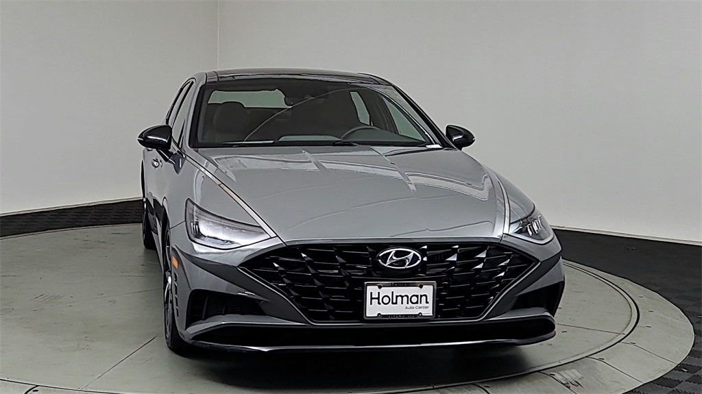 2022 Hyundai Sonata SEL Plus photo 3