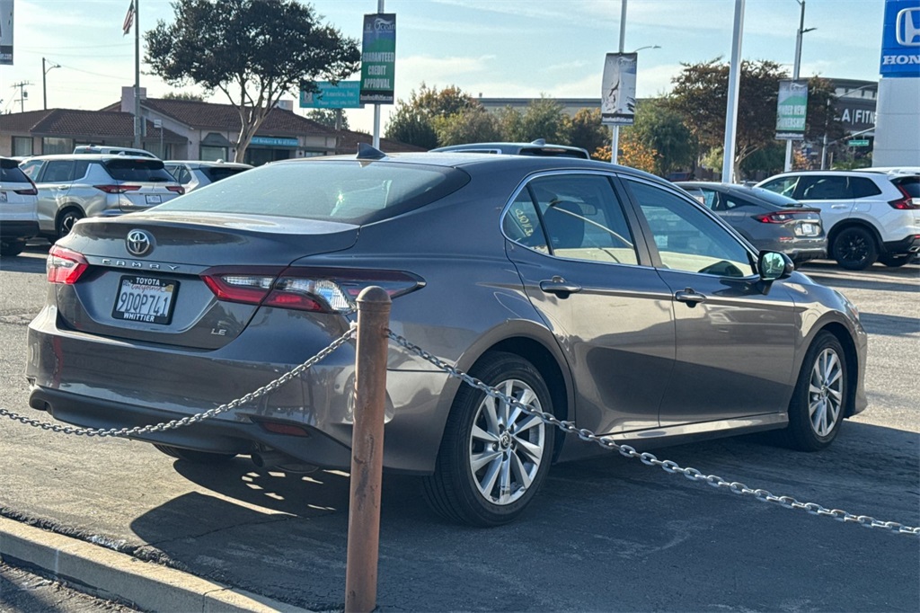 2023 Toyota Camry LE photo 2