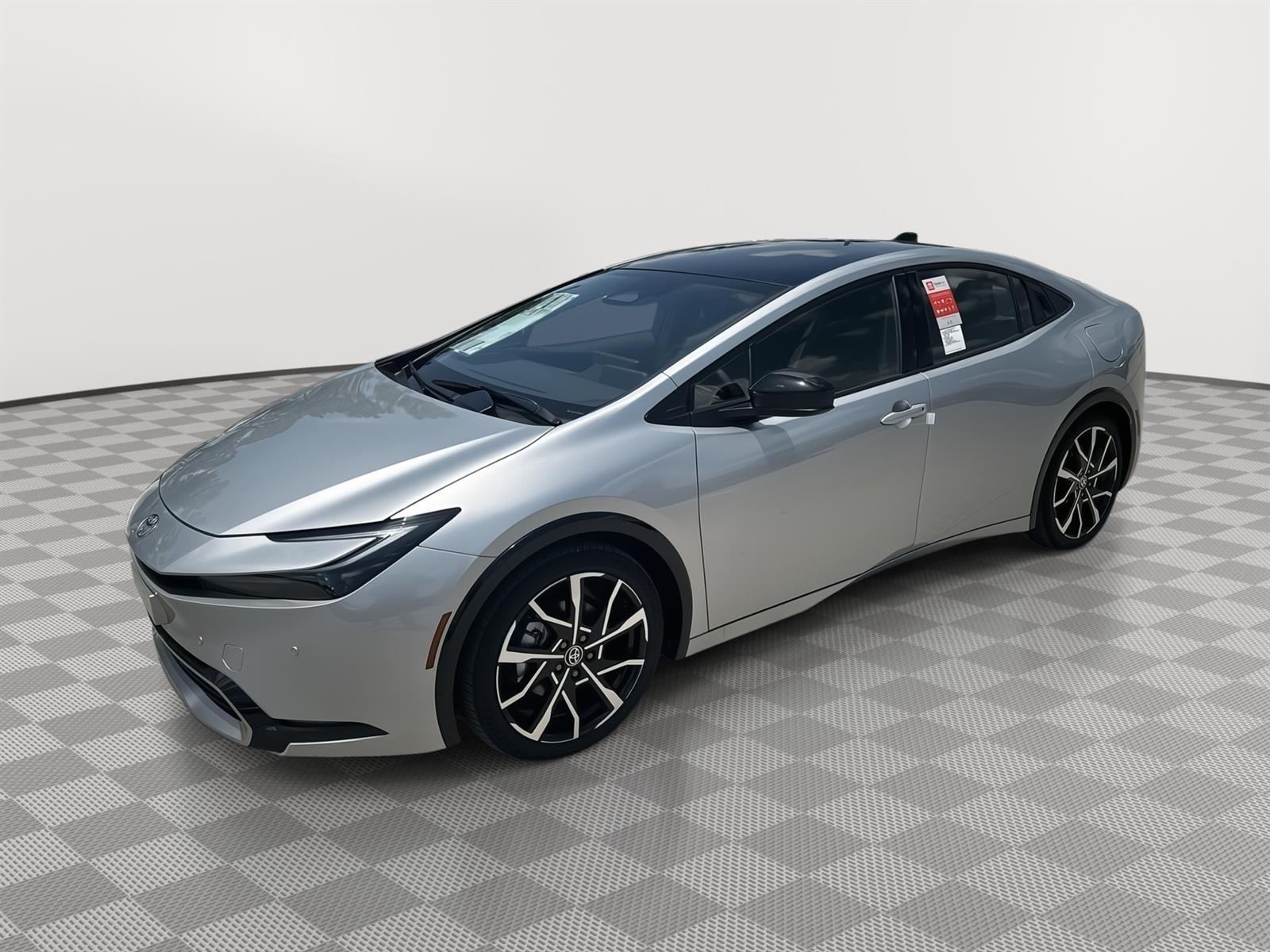 2025 Toyota Prius Plug-in Hybrid XSE