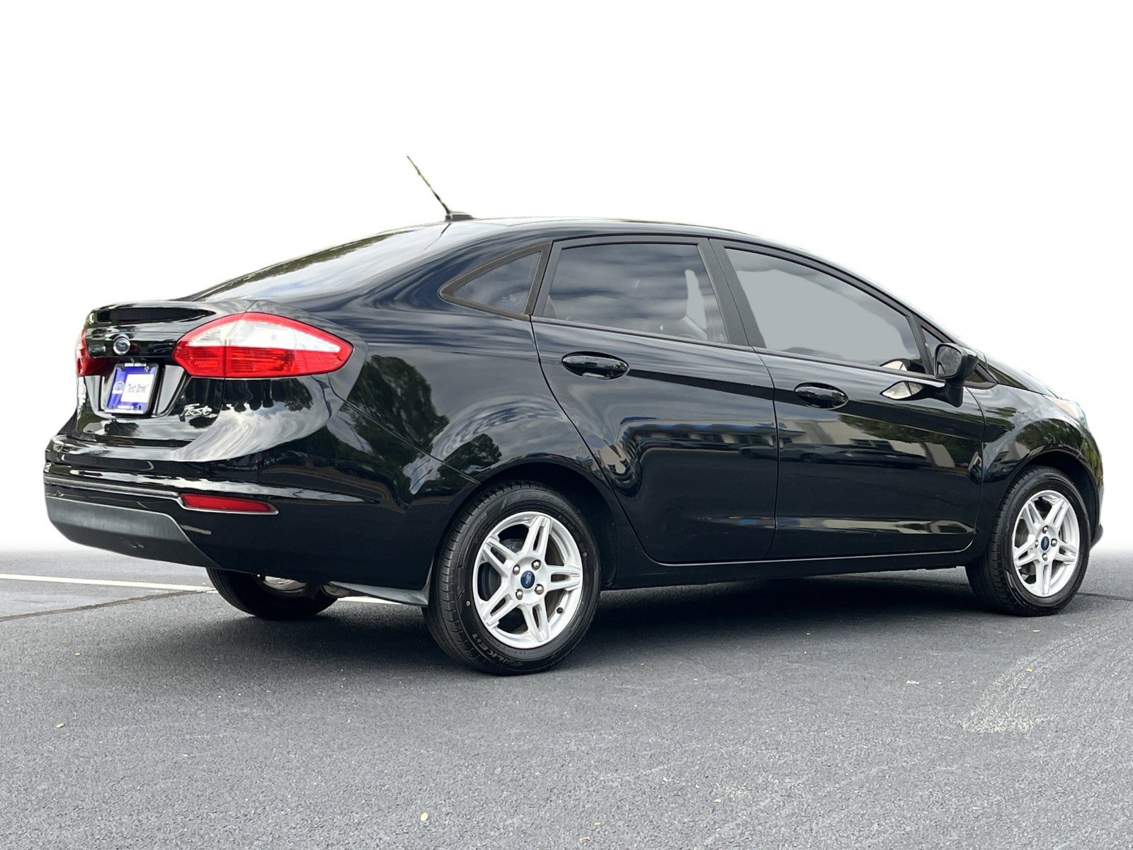 2019 Ford Fiesta SE photo 11