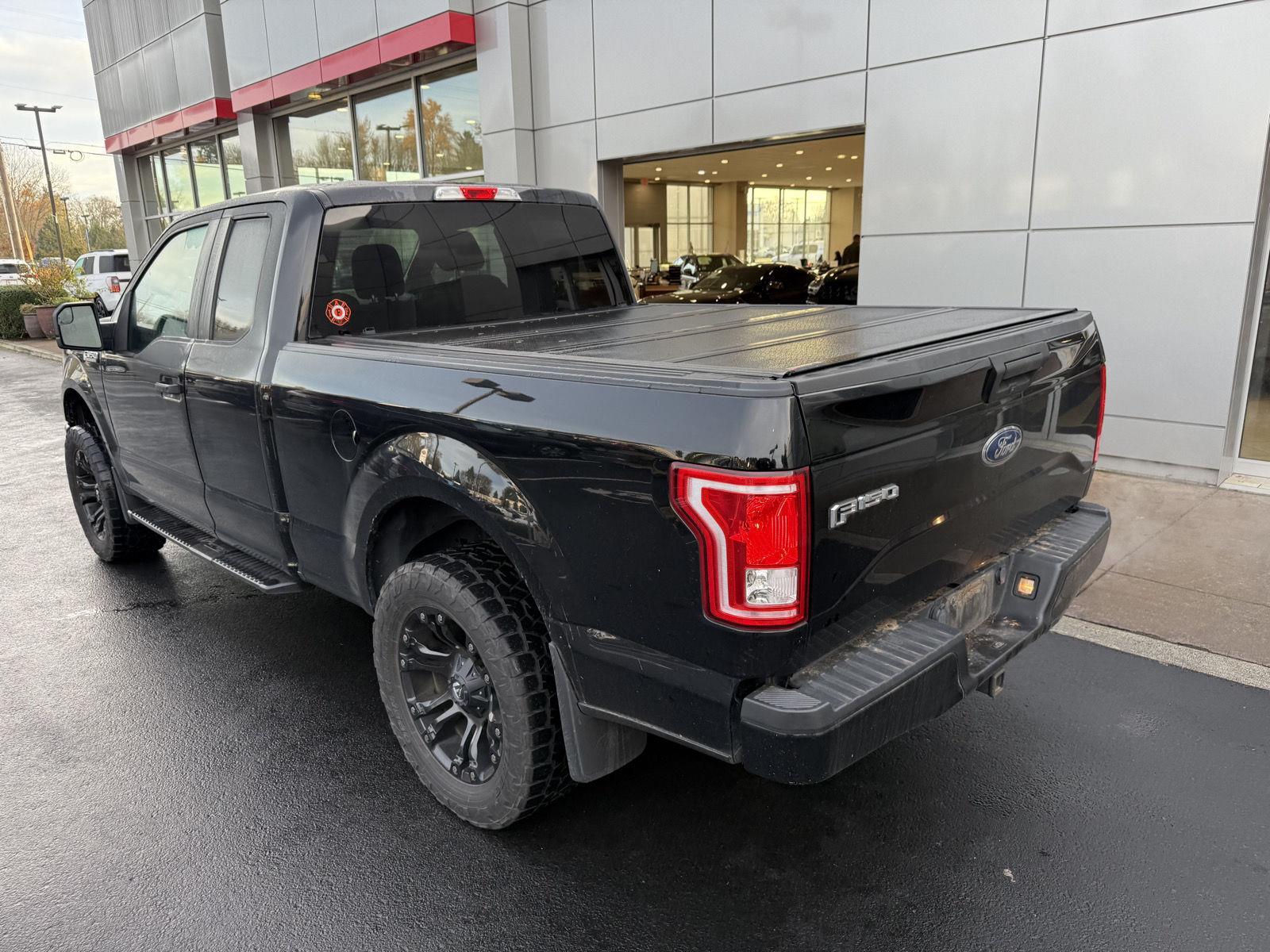 2017 Ford F-150 XL photo 3