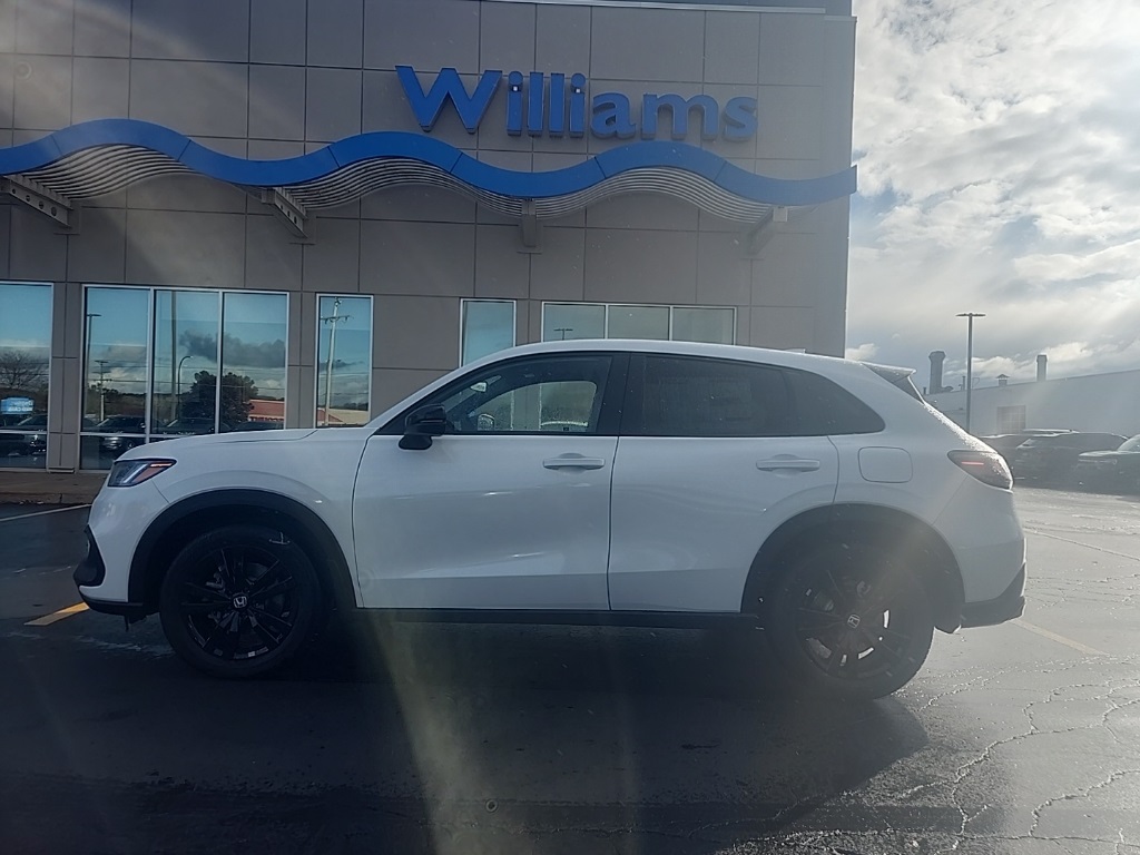 2026 Honda HR-V Sport's photo