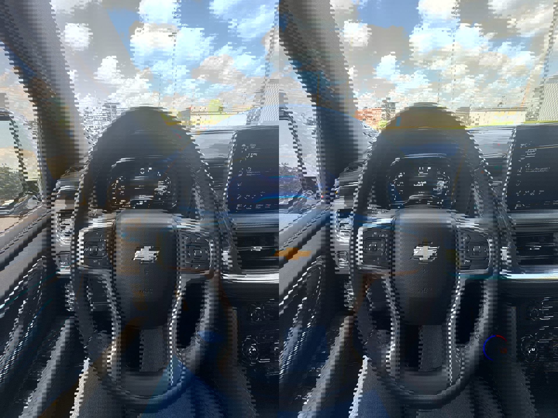 2023 Chevrolet Tahoe LT photo 14