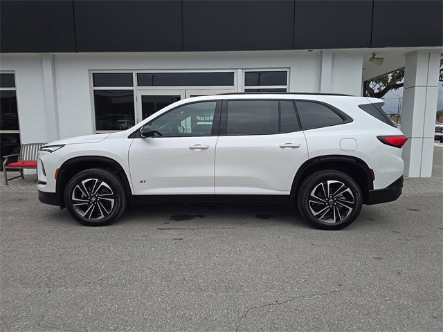 2025 Buick Enclave Sport Touring photo 2