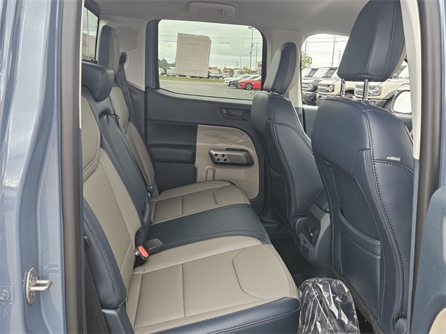 2025 Ford Maverick Lariat photo 14