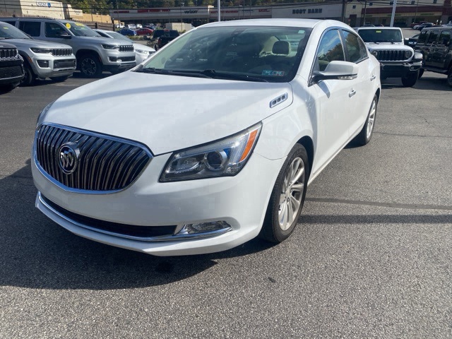 2015 Buick LaCrosse Leather photo 4