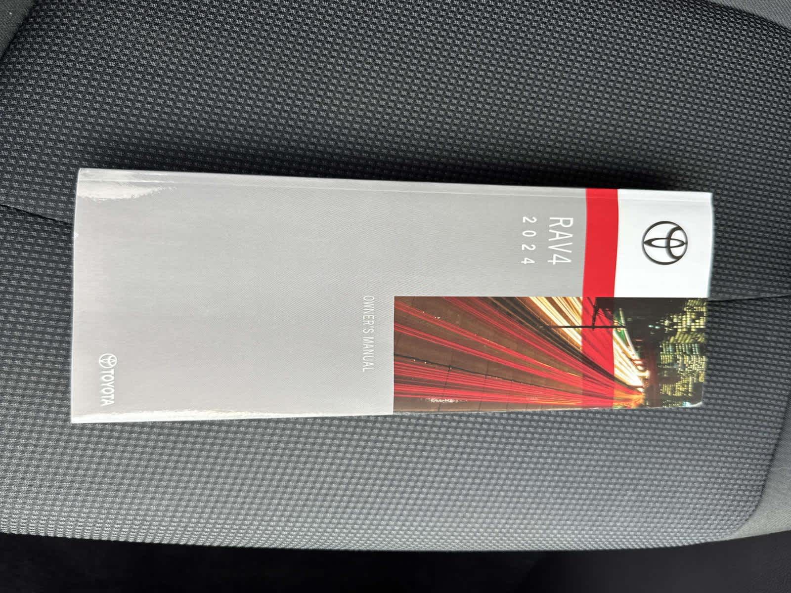 2024 Toyota RAV4 LE photo 30