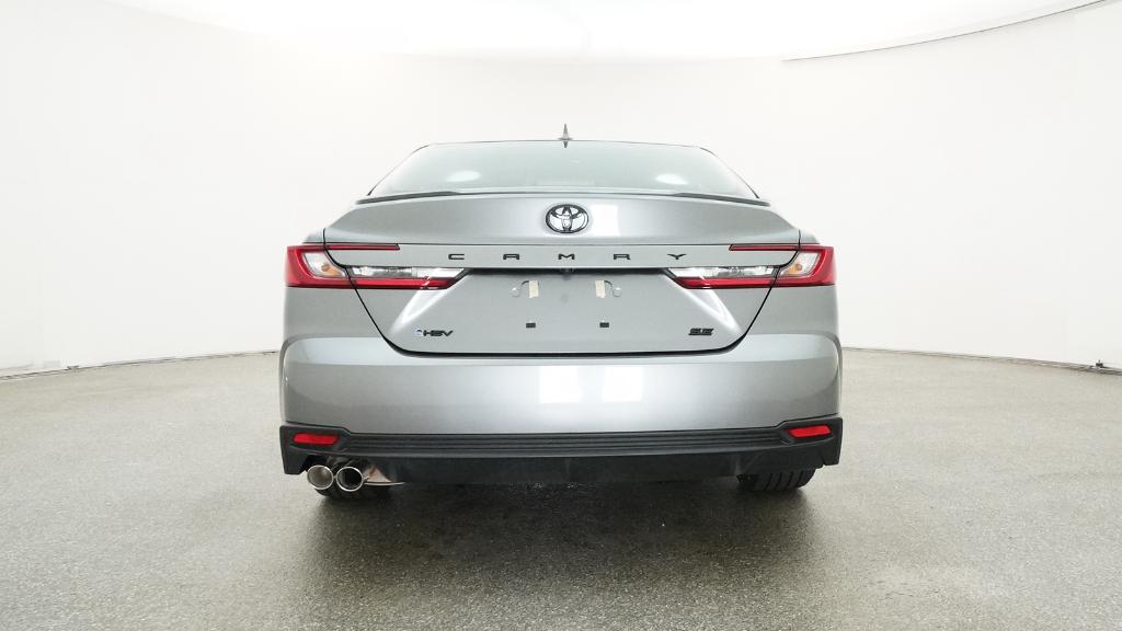 2025 Toyota Camry SE photo 17
