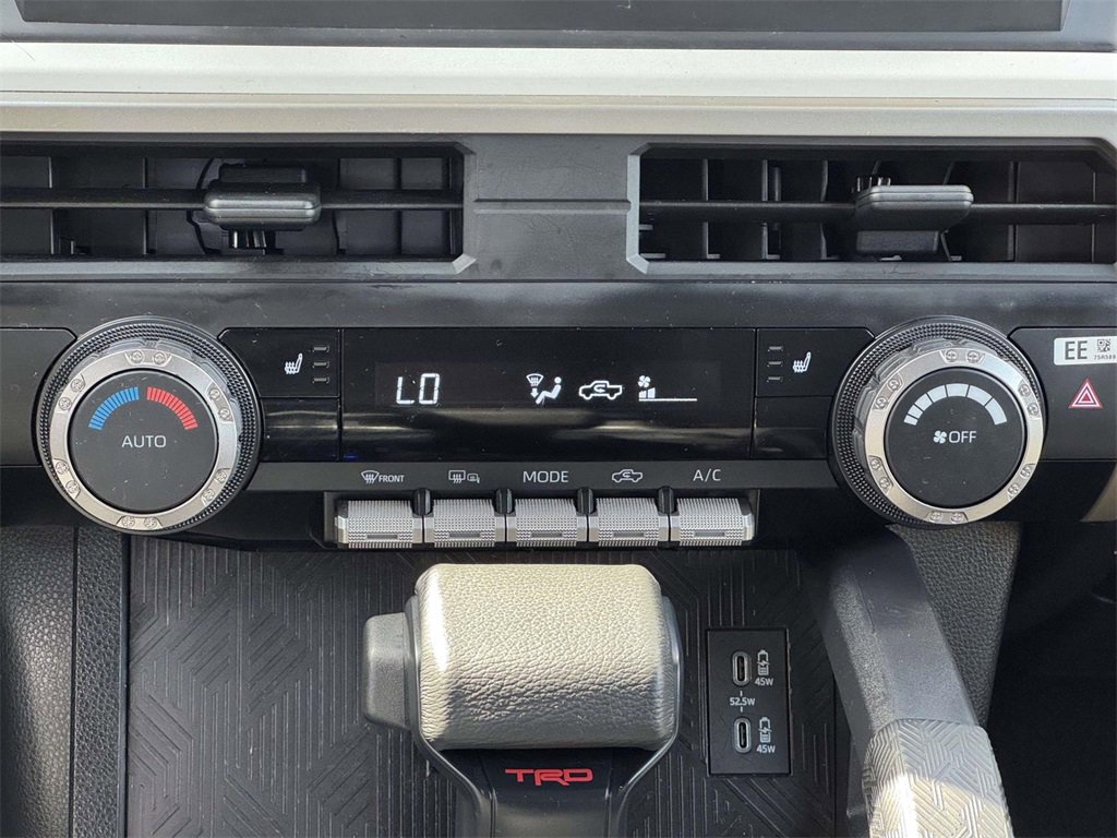 2024 Toyota Tacoma TRD Off-Road 4x4 photo 5