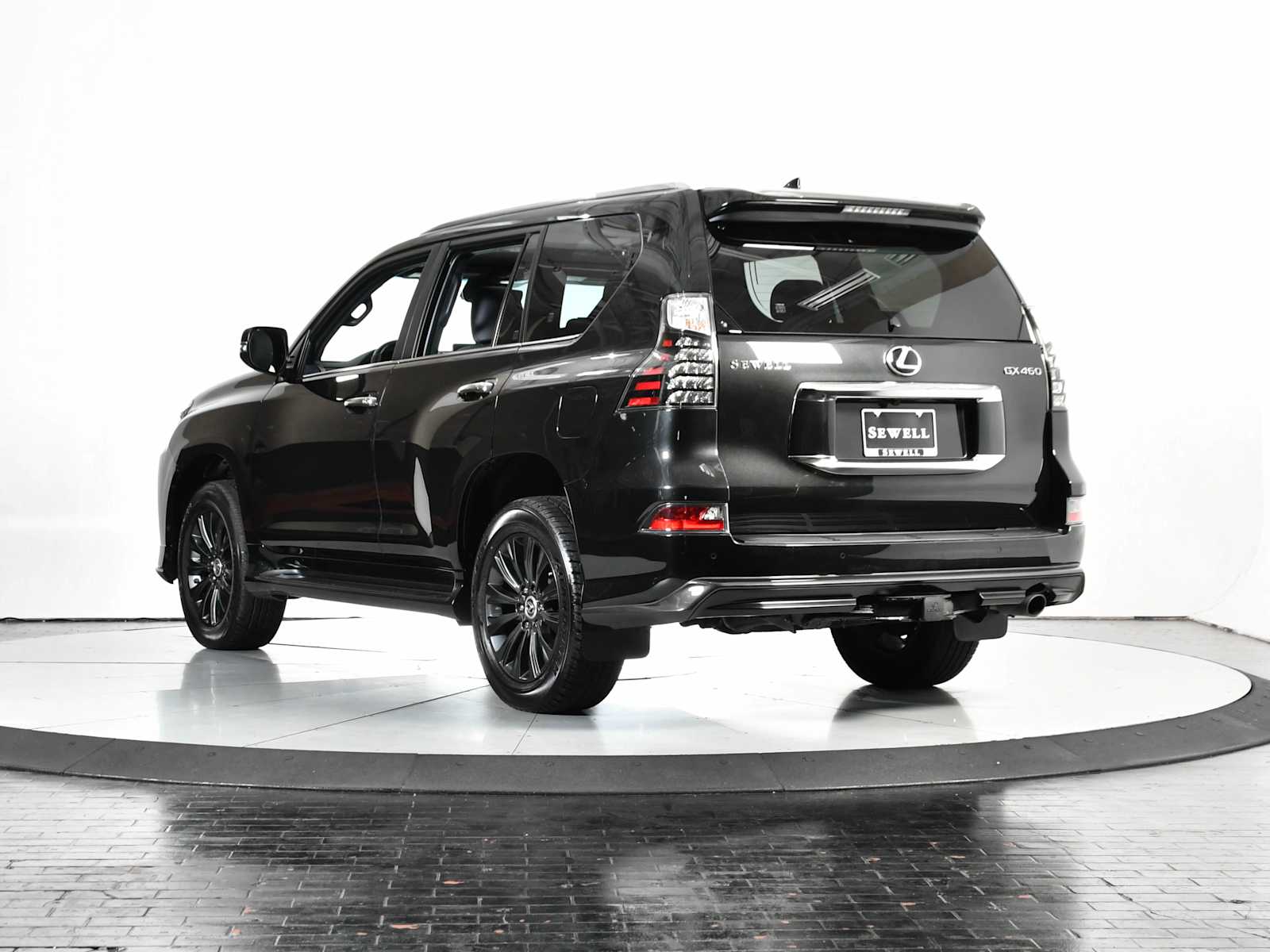 2023 Lexus GX Premium photo 3