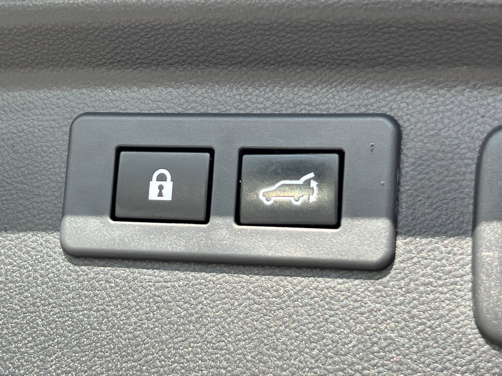2021 Subaru Forester Premium photo 16