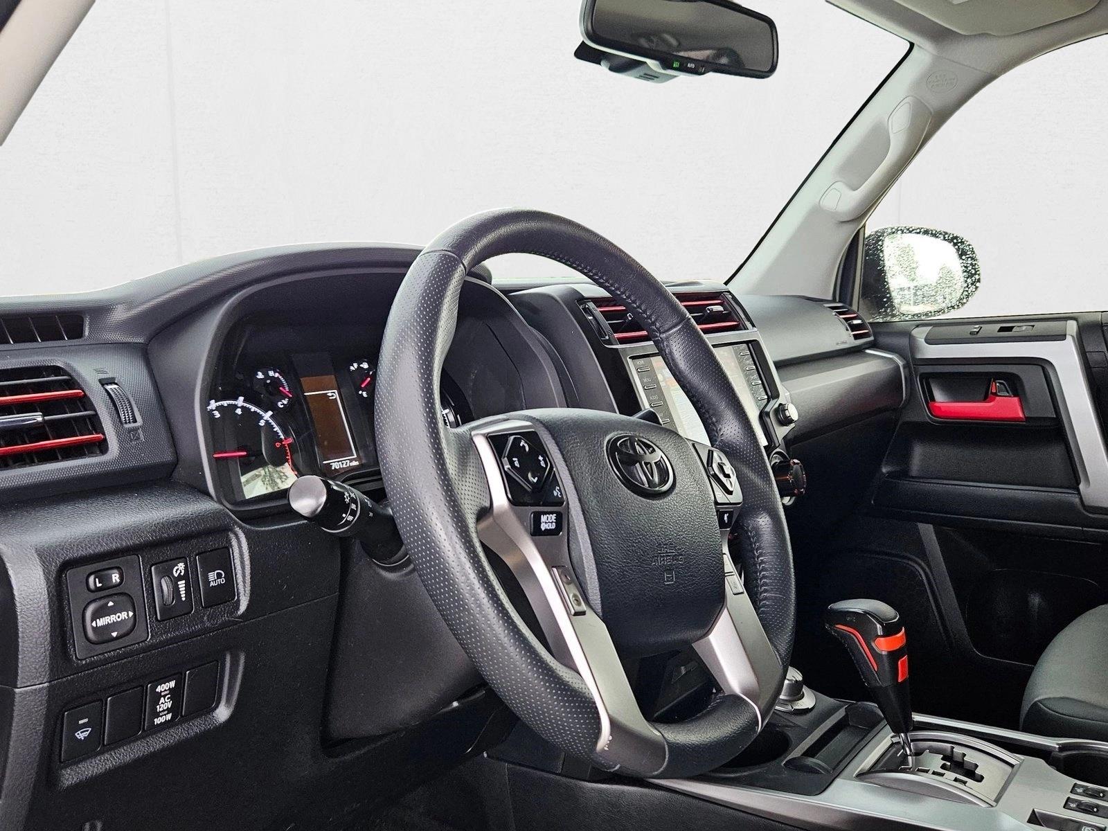 2021 Toyota 4Runner SR5 Premium photo 9