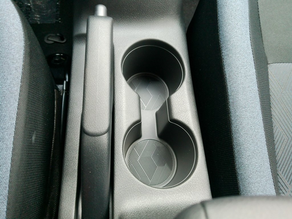 2025 Nissan Versa SV photo 33