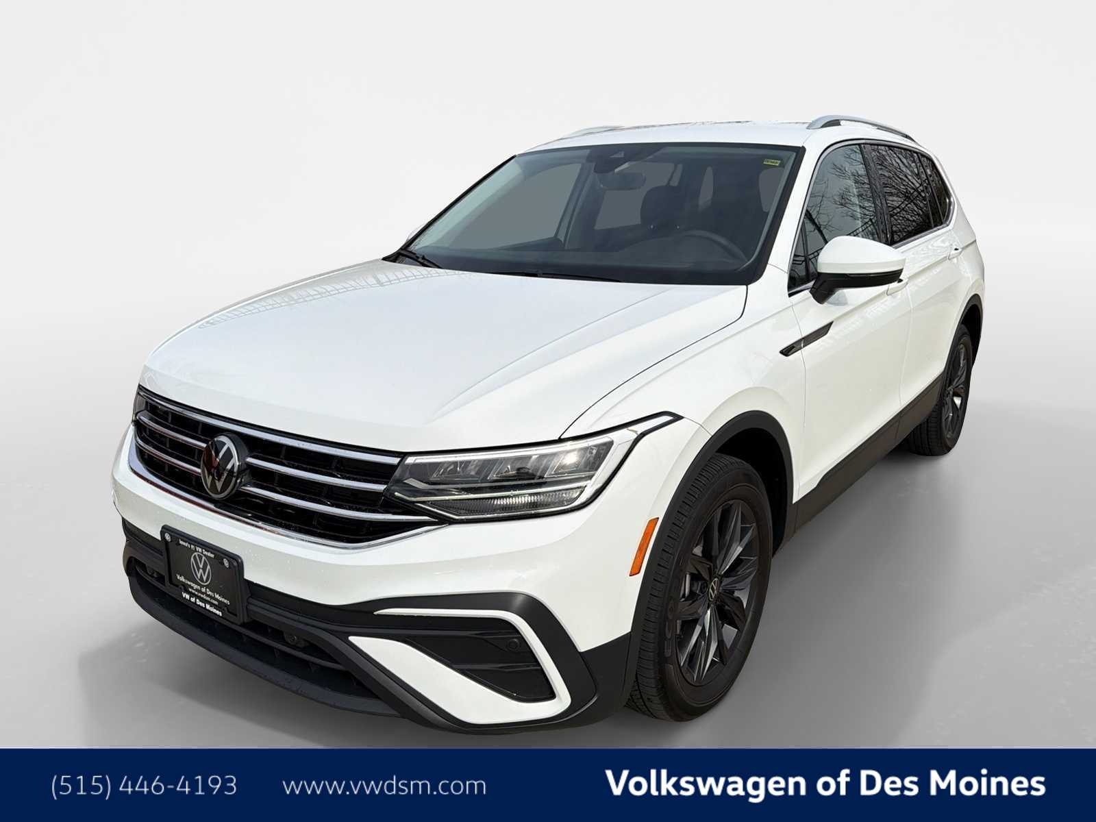 2024 Volkswagen Tiguan SE's photo