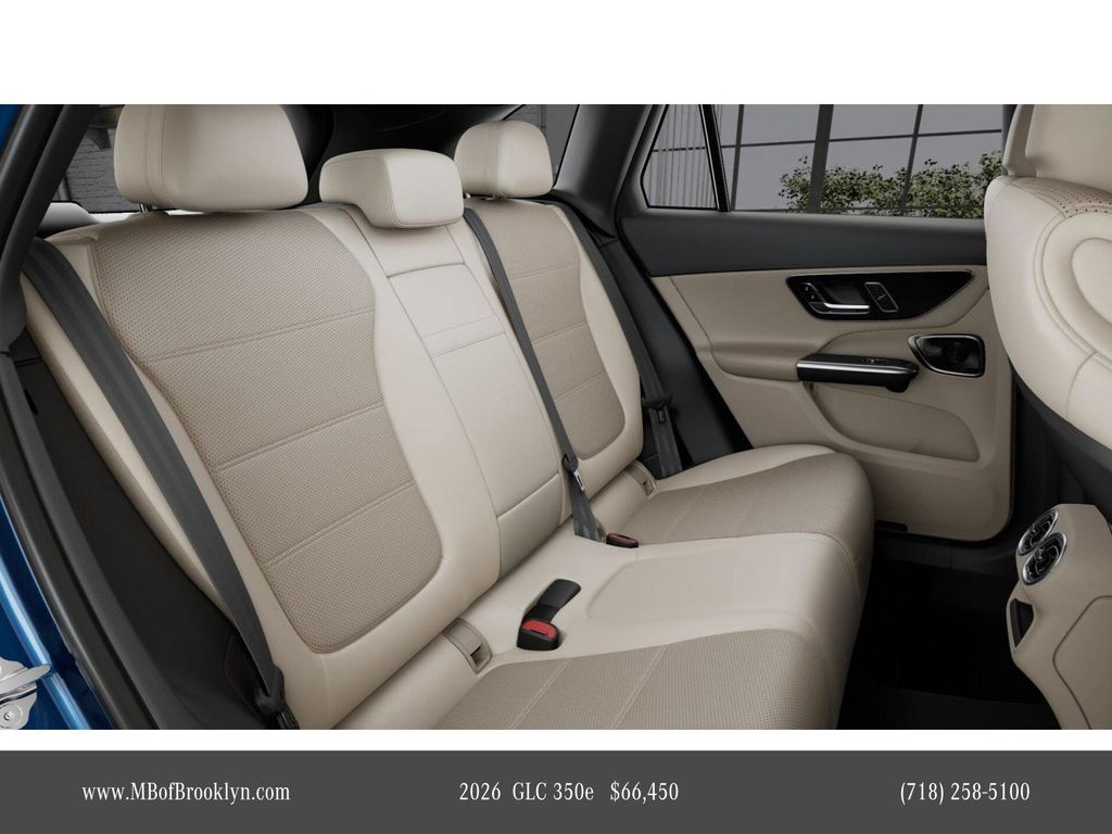 2026 Mercedes Benz GLC 350e 4MATIC photo 5