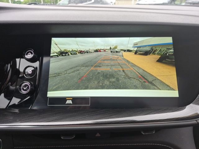 2022 Buick Envision Essence photo 22