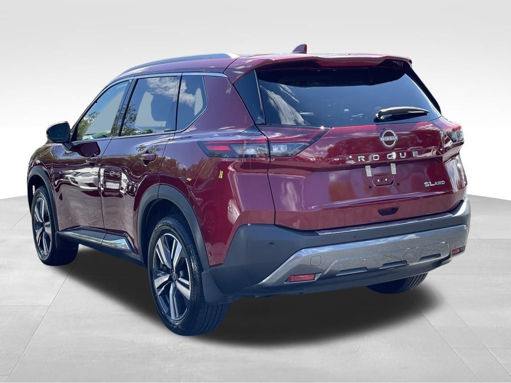 2022 Nissan Rogue SL photo 4