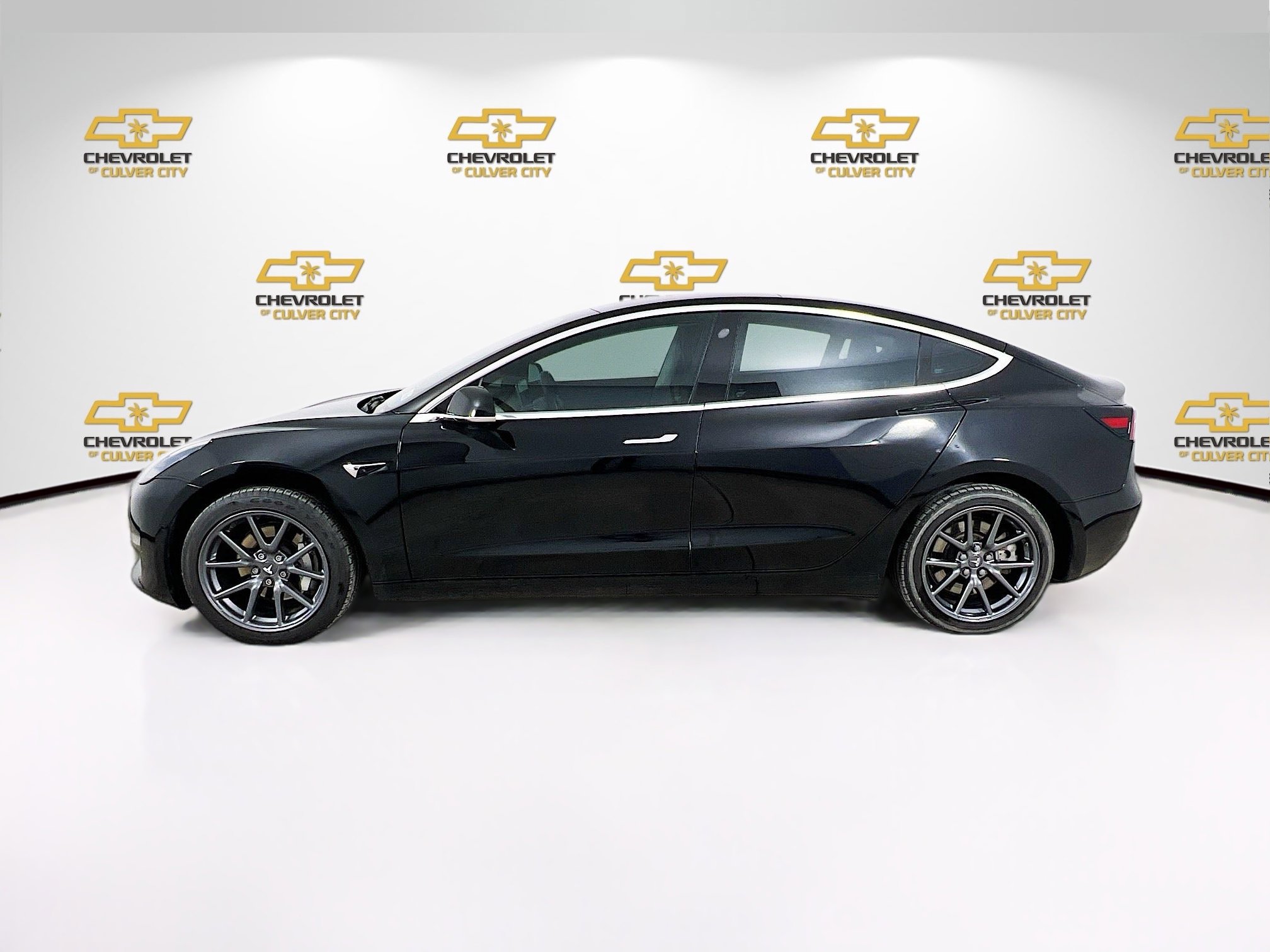 2018 Tesla Model 3 Long Range photo 4