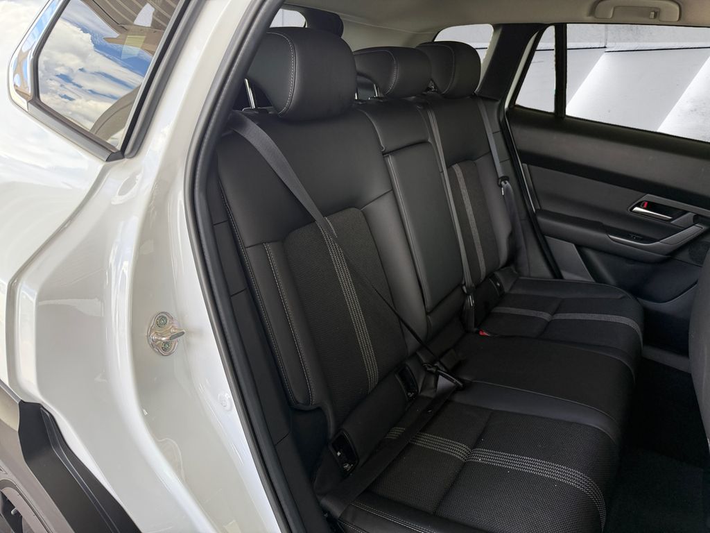 2025 Mazda CX-50 2.5 S Preferred photo 16